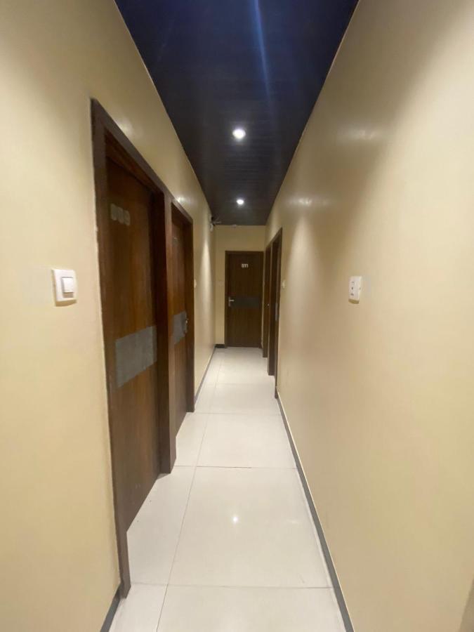 Garden Creek Residency - Near To Mumbai International Airport Hotel Exterior photo
