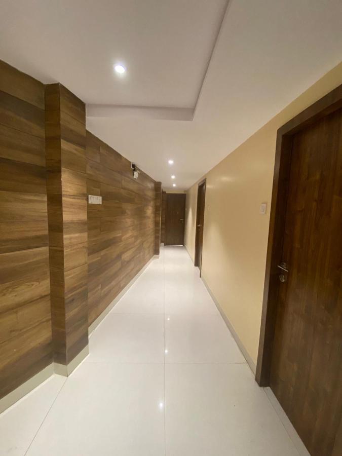 Garden Creek Residency - Near To Mumbai International Airport Hotel Exterior photo