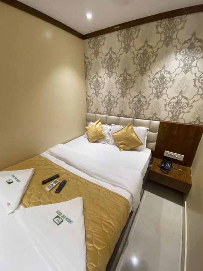 Garden Creek Residency - Near To Mumbai International Airport Hotel Exterior photo