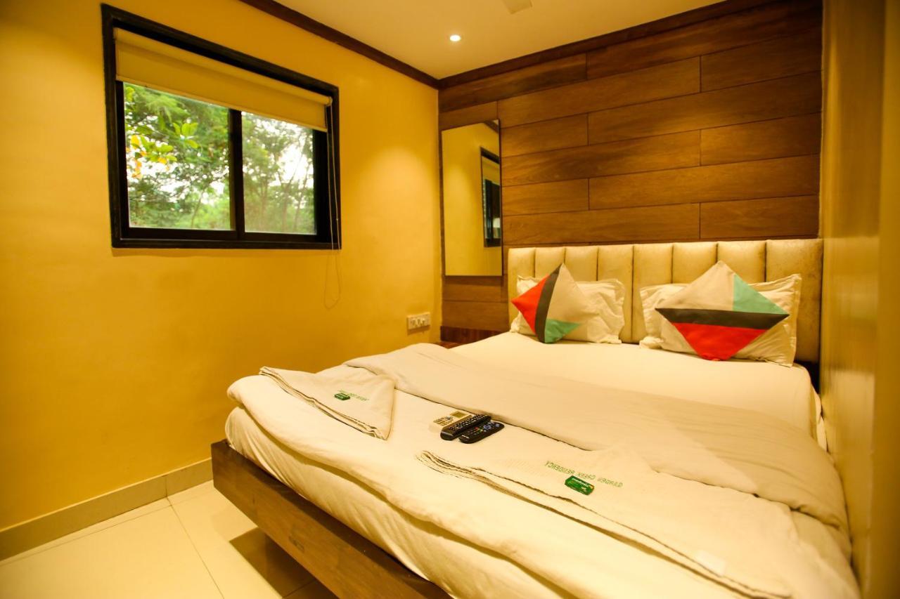 Garden Creek Residency - Near To Mumbai International Airport Hotel Exterior photo