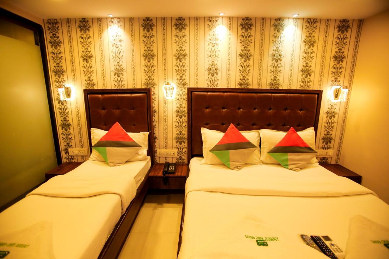 Garden Creek Residency - Near To Mumbai International Airport Hotel Exterior photo